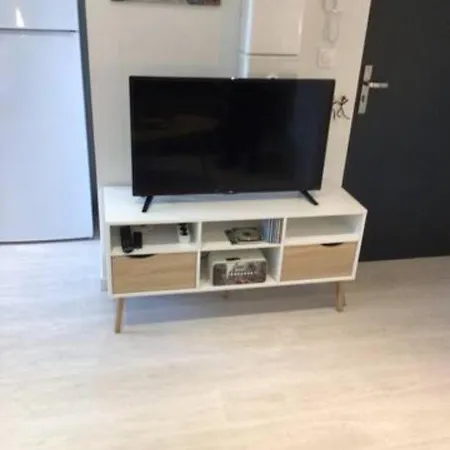 Fouriaux - Proche Centre-ville - 5 Min Gare Apartment *